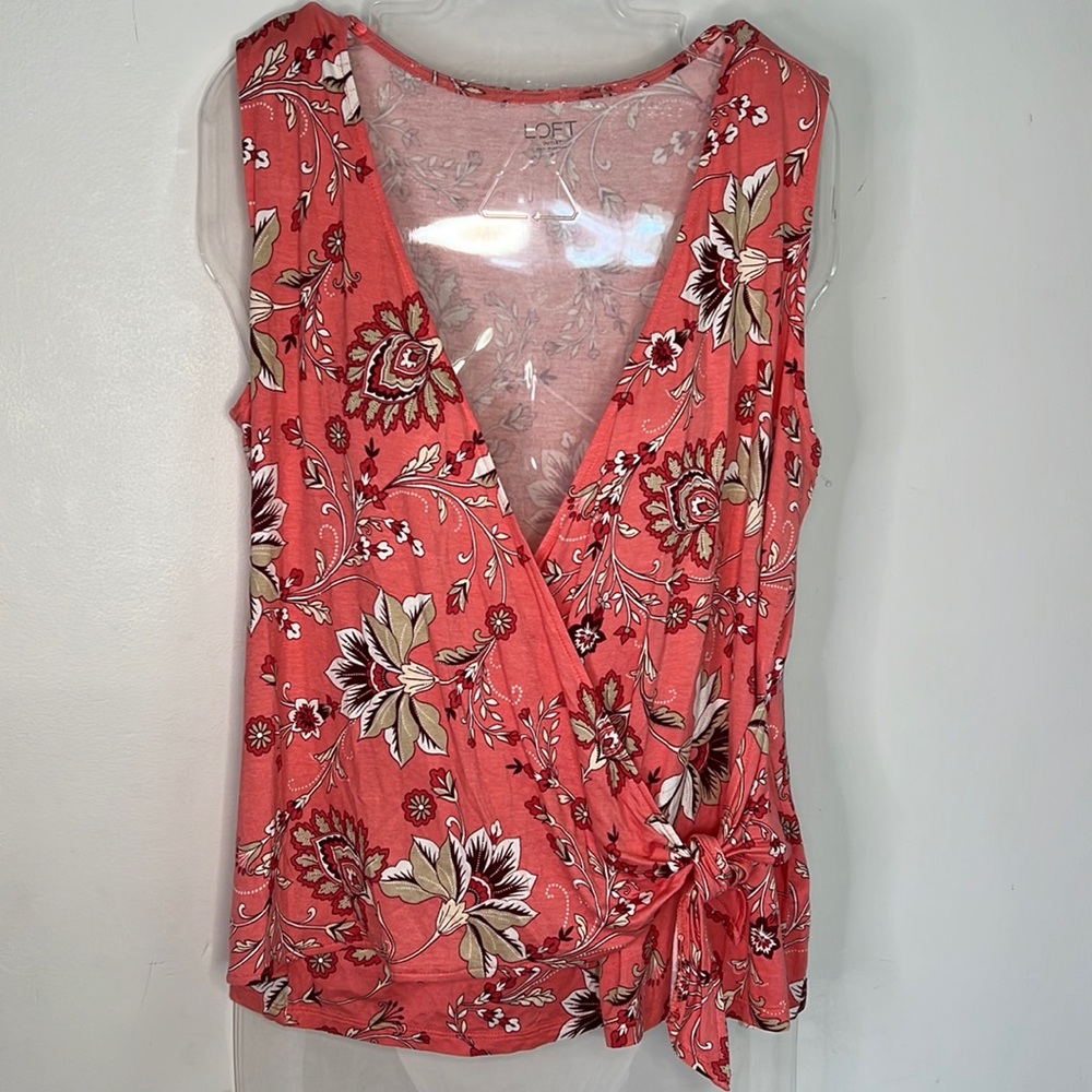 NEW The Loft Outlet Low V Neck Sleeveless Front Knot Shirt Size Small